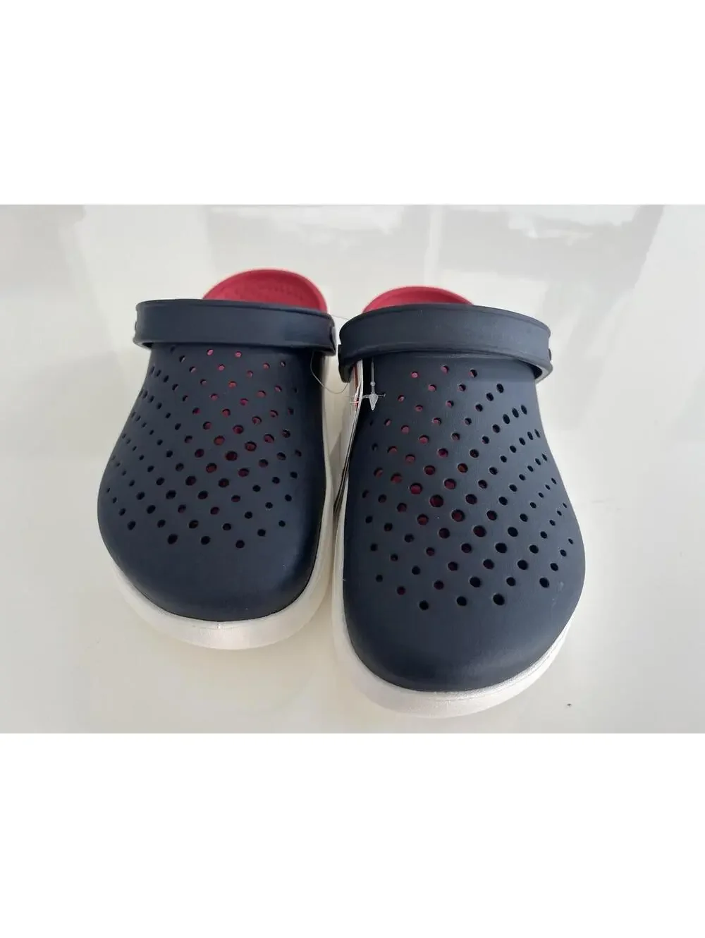 Crocs Inmotion Clogs Men's 8 Womens 10 Navy Blue White Red - Picture 3 of 9